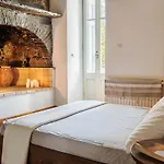 Astra, Pyrgos Sareli 1690 - A Heritage Mansion *