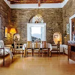Astra, Pyrgos Sareli 1690 - A Heritage Mansion